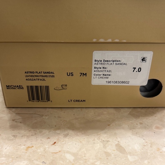 Michael Kors Astrid Flat Sandal Gold and Cream women’s size 7 - Picture 2 of 8